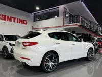 Usado Maserati Levante 349 CV (256 kW) 2018 Blanco SUV