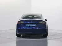 Käytetty Tesla Model 3 Standard Range 239 kW (325 HP) 2019 Sininen Sedan