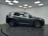 Usado Hyundai Tucson 136 CV (100 kW) 2022 Gris SUV