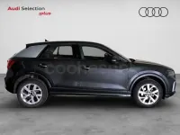 Usado Audi Q2 Advanced Plus 116 CV (85 kW) 2022 Gris / plata SUV