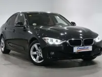 Usado BMW 318 Comfort Edition 143 CV (105 kW) 2014 Negro Berlina