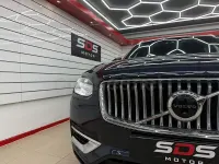 Usado Volvo XC90 Inscription 455 CV (334 kW) 2026 Azul SUV