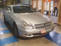 Usado Mercedes CLS500 306 CV (225 kW) 2004 Gris / plata Berlina