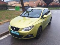 Usado Seat Ibiza Reference 90 CV (66 kW) 2010 Verde Utilitario