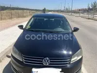 Usado VW Passat Advance 140 CV (102 kW) 2011 Negro Berlina