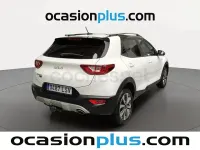 Usado Kia Stonic 100 CV (73 kW) 2021 Blanco SUV
