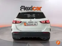 Usado Mercedes GLA200 150 CV (110 kW) 2020 Blanco SUV