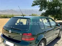 Usado VW Golf III Highline 100 CV (73 kW) 1998 Verde Berlina