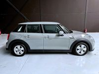 Usado Mini Cooper 136 CV (100 kW) 2022 Gris Utilitario