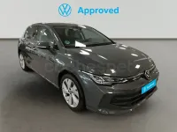 Usado VW Golf VIII 115 CV (84 kW) 2025 Gris / plata Berlina