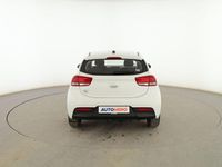 Usado Kia Rio Spirit 100 CV (73 kW) 2023 Blanco Berlina