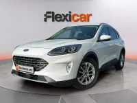 Usado Ford Kuga Titanium 150 CV (110 kW) 2023 Blanco SUV