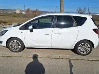 Usado Opel Meriva Selective 110 CV (80 kW) 2014 Blanco Monovolumen