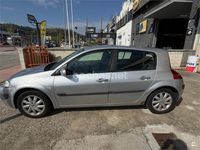 Usado Renault Mégane II Dynamique 110 CV (80 kW) 2006 Gris / plata Berlina