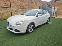 Usado Alfa Romeo Giulietta Distinctive 140 CV (102 kW) 2012 Blanco Utilitario