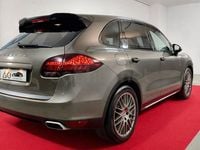 Käytetty Porsche Cayenne 400 HP (294 kW) 2013 Peessi Katumaasturi