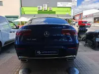Używany Mercedes GLC300 258 KM (189 kW) 2021 Niebieski Coupe