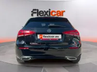 Usado Mercedes A180 116 CV (85 kW) 2019 Negro Berlina