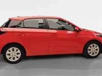 Usado Hyundai i20 84 CV (61 kW) 2020 Rojo Utilitario