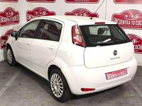 Usado Fiat Punto Pop 75 CV (55 kW) 2013 Blanco Utilitario