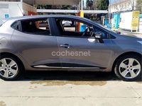 Usado Renault Clio GrandTour 90 CV (66 kW) 2016 Gris / plata Familiar