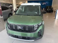 Nuevo Ford Tourneo Active 125 CV (91 kW) 2026 Verde Van