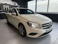 Käytetty Mercedes A180 Urban 109 HP (80 kW) 2013 Valkoinen Coupe - kaksiovinen