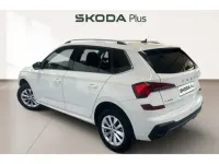 Usado Skoda Kamiq Selection 115 CV (84 kW) 2025 Blanco SUV