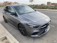 Usado Mercedes B220 170 CV (125 kW) 2020 Gris / plata Utilitario