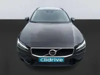 Käytetty Volvo V60 Momentum 150 HP (110 kW) 2020 Musta Farmari