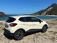 Usado Renault Captur Zen 90 CV (66 kW) 2016 Beige SUV