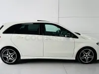 Usado Mercedes B200 AMG line 136 CV (100 kW) 2015 Blanco Monovolumen