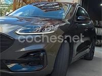 Usado Ford Kuga Vignale 190 CV (139 kW) 2023 Gris / plata SUV