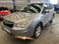 Usado Subaru Forester Sport 148 CV (108 kW) 2015 Gris / plata SUV