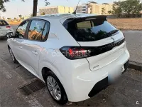 Usado Peugeot 208 Active 100 CV (73 kW) 2022 Blanco Utilitario