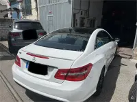 Usado Mercedes E500 Avantgarde 388 CV (285 kW) 2010 Blanco Coupe