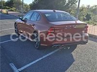 Usado Volvo S60 R-Design 250 CV (183 kW) 2019 Rojo Berlina