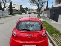 Usado Ford Ka Trend 69 CV (50 kW) 2015 Rojo Berlina