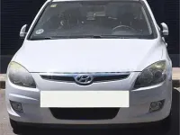 Usado Hyundai i30 Classic 90 CV (66 kW) 2010 Blanco Berlina