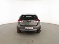 Usado Toyota Auris Hybrid Advance 136 CV (100 kW) 2017 Gris Berlina