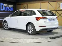 Usado Skoda Scala Active 90 CV (66 kW) 2022 Blanco Utilitario