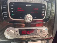 Usado Ford Focus 116 CV (85 kW) 2008 Rojo Berlina