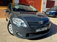 Usado Toyota Auris Active 90 CV (66 kW) 2011 Gris / plata Utilitario