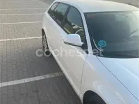 Usado Audi A3 Attraction 125 CV (91 kW) 2010 Blanco Utilitario