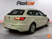 Begagnad Seat Leon Reference 115 HK (84 kW) 2019 Vit Kombi
