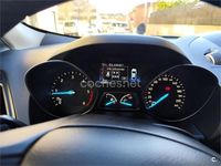 Usado Ford Kuga Trend 150 CV (110 kW) 2017 Blanco SUV