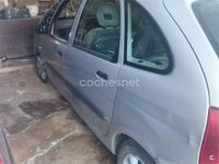 Usado Citroën Xsara Picasso 90 CV (66 kW) 2003 Beige Monovolumen