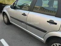 Usado Citroën C3 Exclusive 70 CV (51 kW) 2007 Gris / plata Berlina