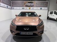 Usado Infiniti Q30 Premium 156 CV (114 kW) 2018 Gris / plata Berlina