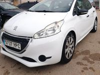 Usado Peugeot 208 Style 68 CV (50 kW) 2014 Blanco Utilitario